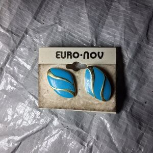 Blue and Gold Decorative Clips